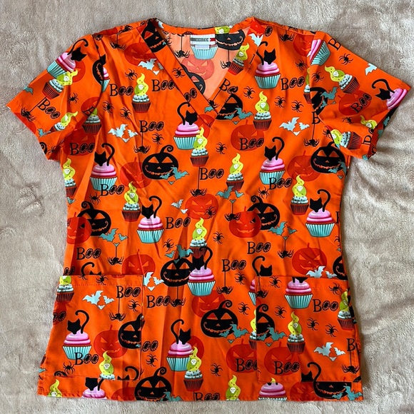 Halloween Scrubs - Picture 1 of 2
